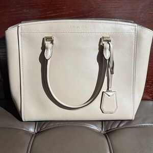 Michael Kors NWOT Beige Tote Bag